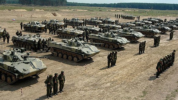 Россия батальони Жанубий Осетиядаги Россия ҳарбий базада саф тортиб турибди, Грузия, 2016 йил. (Россия мудофаа вазирлиги)