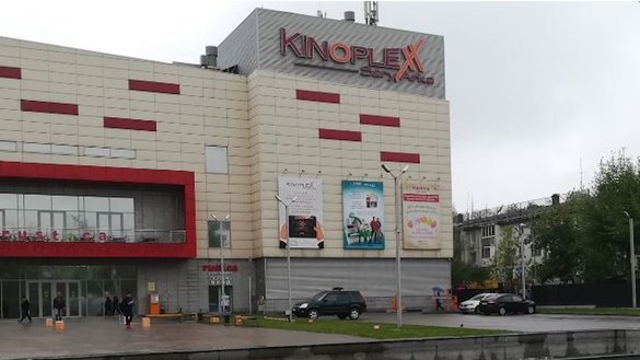 Олмаотадаги Kinoplexx кинотеатри, 2018 йил, апрел. Қозоғистон кинотеатрлари Россиянинг Қрим ҳақидаги фильмини намойиш этишдан бош тортмоқда. (Файл)