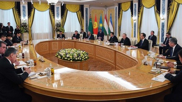 Марказий Осиё давлатлари раҳбарлари ўтган йилнинг март ойида Остонада учрашув ўтказдилар. (Қозоғистон президенти расмий сайти)