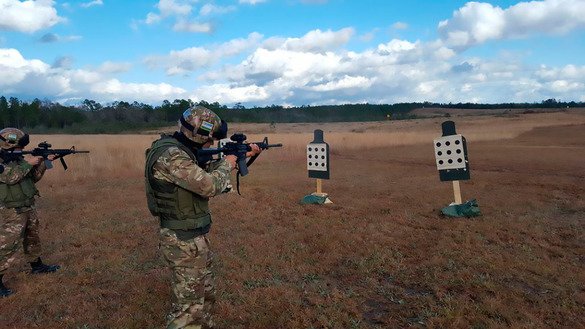 Ўзбекистоннинг махсус ҳарбий бўлинмалари аскарлари 13-30 январь кунлари Миссисипида ўтган «Жанубий зарба» қўшма машқларида қатнашдилар. (Ўзбекистон мудофаа вазирлиги)