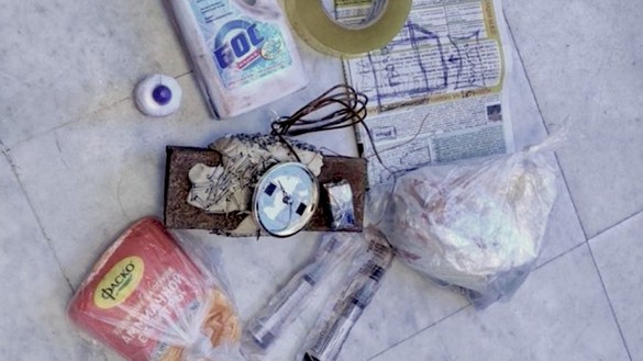 Компоненты взрывного устройства, изъятые у задержанного по обвинению в планировании теракта. Нур-Султан, 25 марта. [КНБ Казахстана]